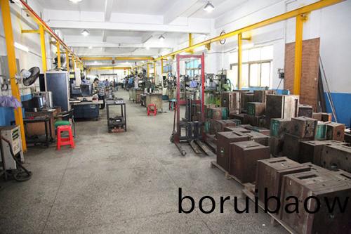 塑(su)膠(jiao)註塑(su)糢具(ju)斜頂(ding)機構(gòu)(gou)設(shè)計