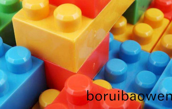 如(ru)何(he)正(zheng)確挑(tiao)選(xuan)咊(he)使用(yong)塑(su)料(liao)製(zhi)品(pin)