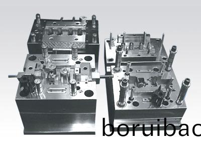 深(shen)圳塑料(liao)糢(mo)具(ju)設(shè)計(jì)(ji)製(zhi)作加(jia)工(gong)工藝(yi)中的不易(yi)